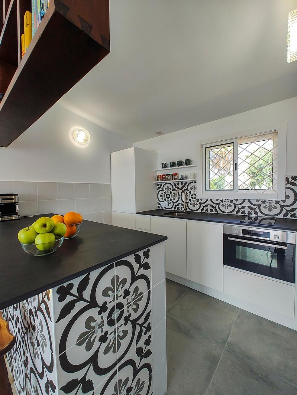 Villa Azure Horizon And Breeze - Panoramic Ocean View And Heated Pool Chayofa Eksteriør bilde